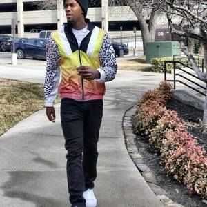 Meet your Posher, Leon